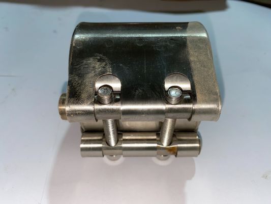 Adaptatore di connettori per parti di motori di generatori di gas della serie 190 fabbricati con tecnologia di forgiatura
