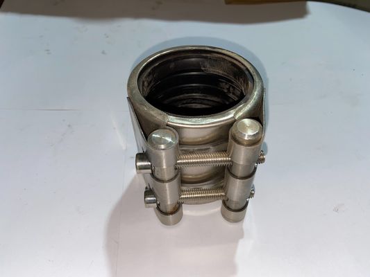 Adaptatore di connettori per parti di motori di generatori di gas della serie 190 fabbricati con tecnologia di forgiatura