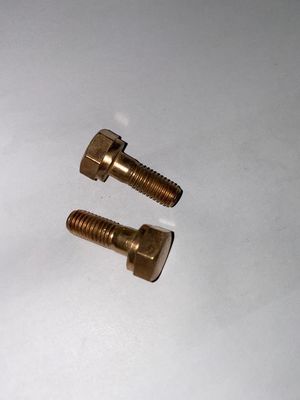 190 Serie 12V. 03.53B Parti del motore Testa del cilindro Fuso di scarico Componente standard